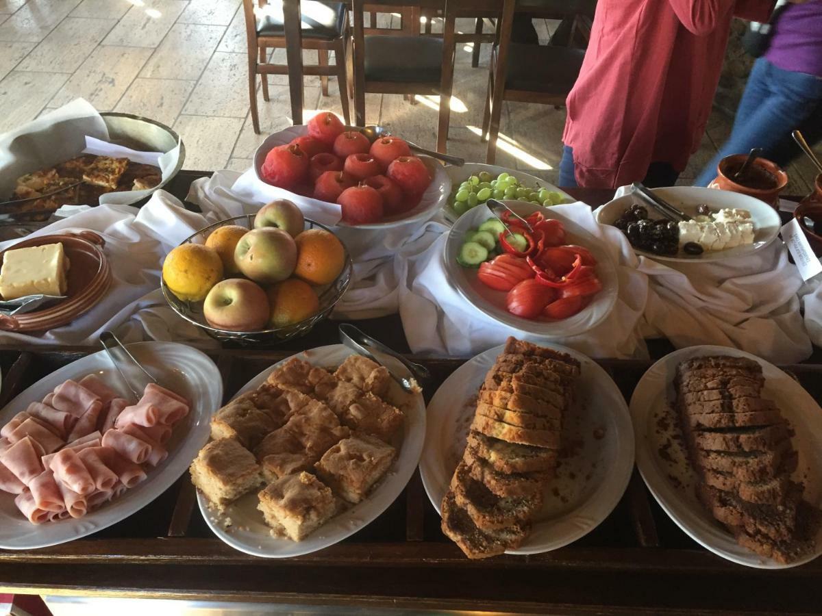 Oikoperiigitis Hotel 케르키니 외부 사진