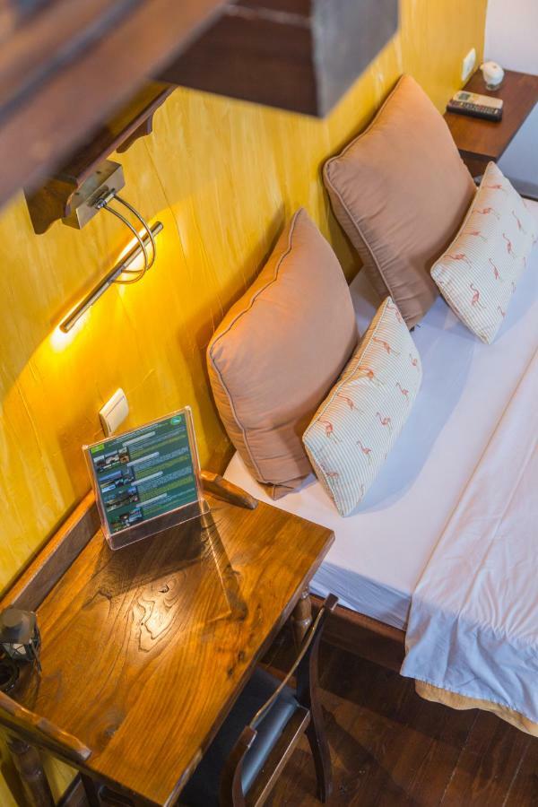 Oikoperiigitis Hotel 케르키니 외부 사진