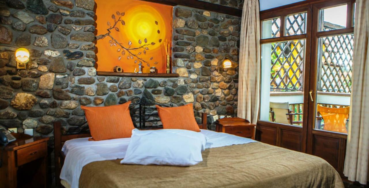 Oikoperiigitis Hotel 케르키니 외부 사진