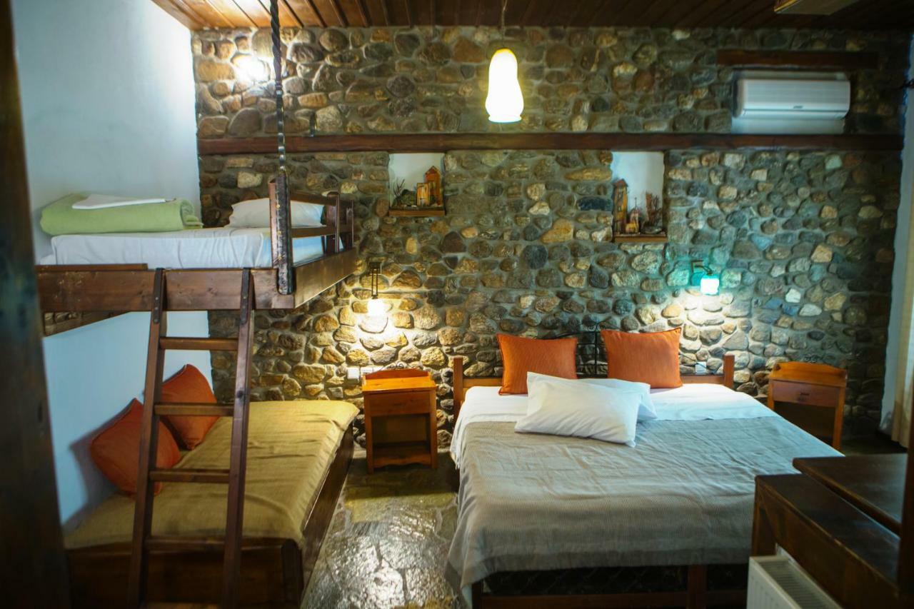 Oikoperiigitis Hotel 케르키니 외부 사진