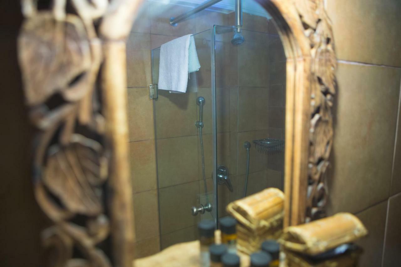 Oikoperiigitis Hotel 케르키니 외부 사진
